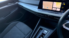 Volkswagen Golf 1.5 eTSI 150 Life 5dr DSG Petrol Hatchback